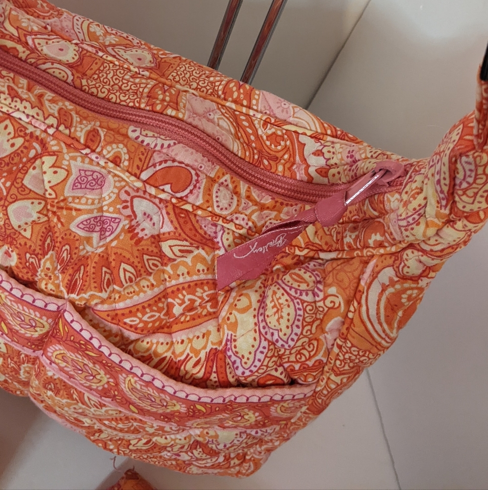 Vera Bradley small shoulder bag/ crossbody with matching wallet - Picture 6 of 15